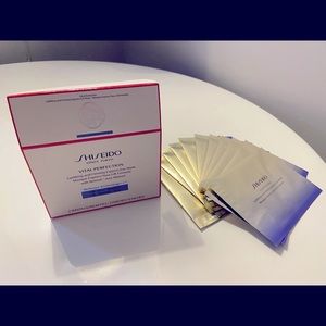 Vital Perfection Uplifting and Firming Express Eye Masks